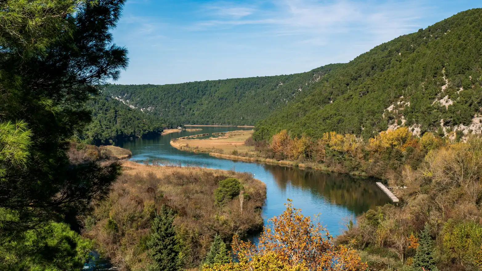 meandrující řeka