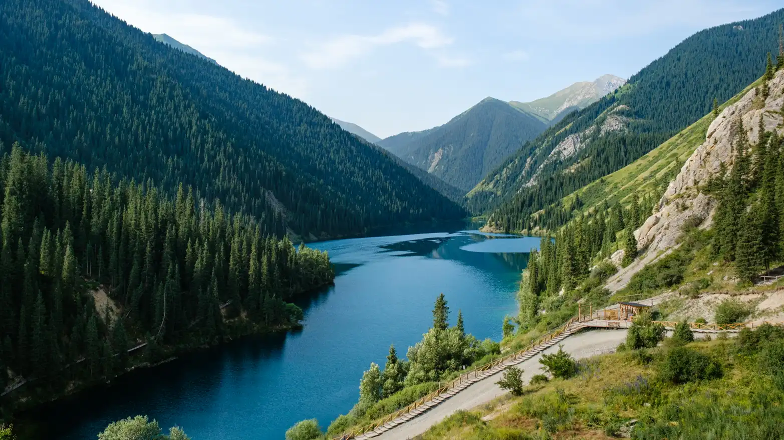 horské jezero