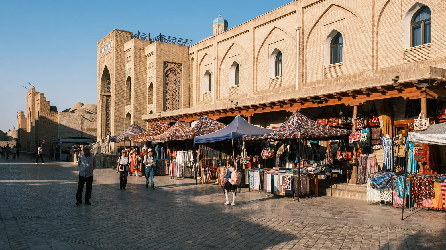 historické centrum se stánky